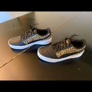 EUC Puma Womens 8.5 Black White Leopard Sneakers